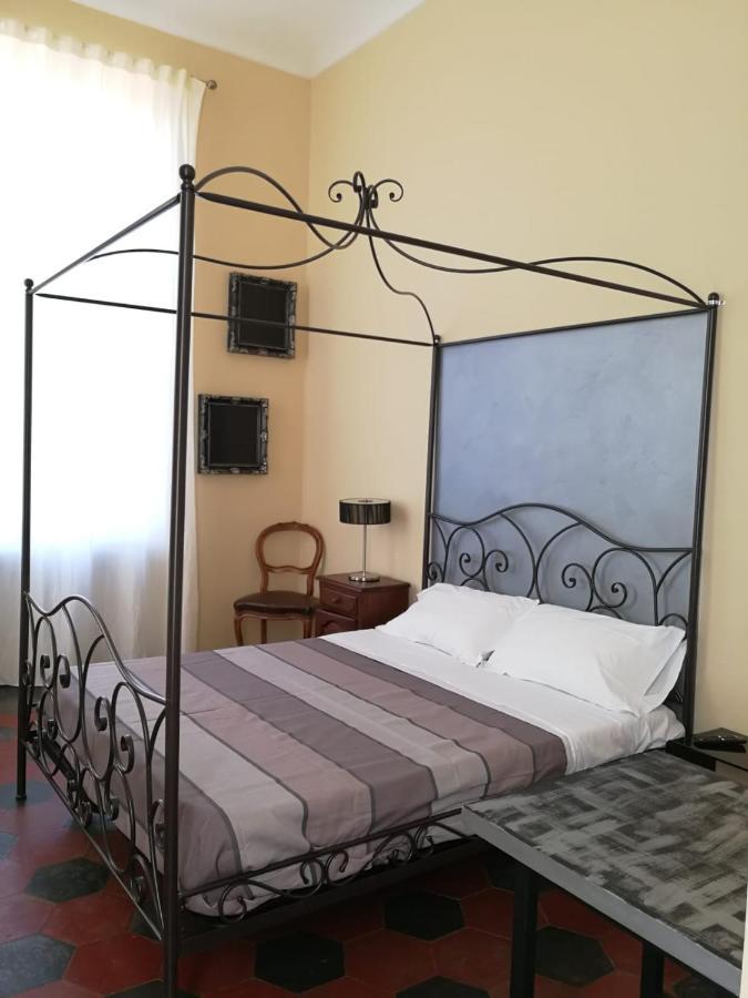 Dimora Castello Dei Conti Bed & Breakfast Trinita  Exterior photo